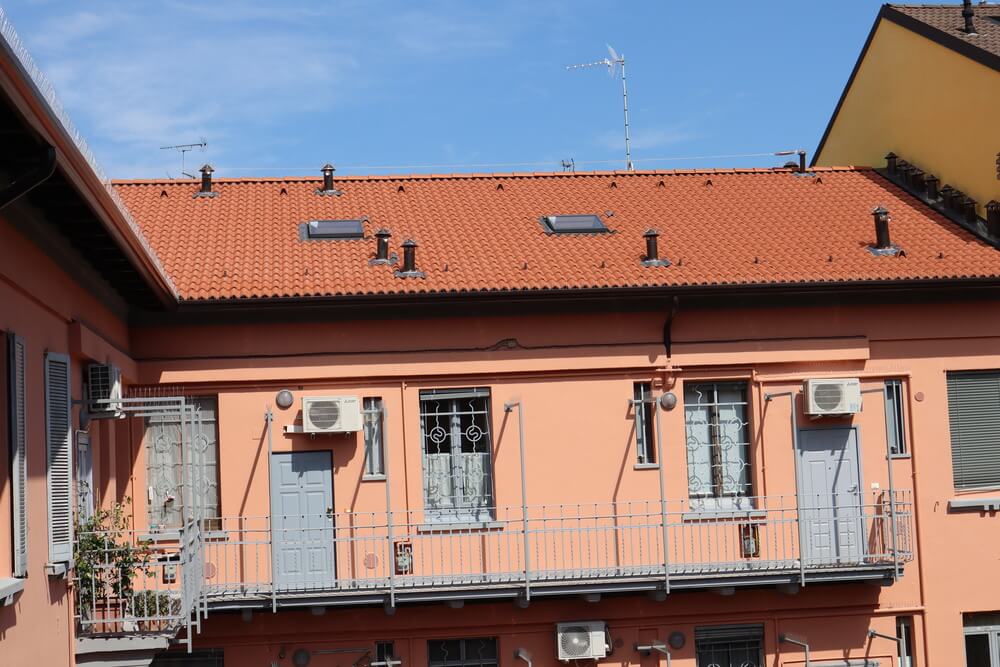 casa pesca con tetto spiovente